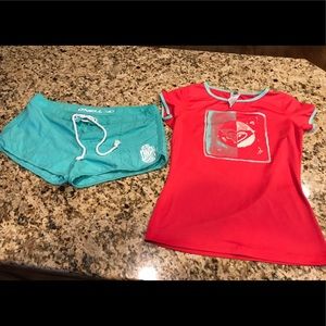 Roxy Rash guard and O’Neil shorts (Juniors SZ L)